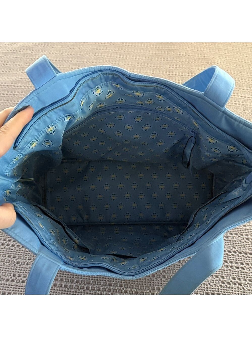 Vera Bradley Quilted Sky Blue Shoulder Tote - Picture 6 of 9